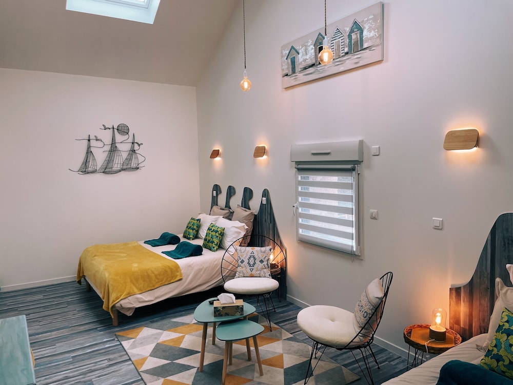 Superior Triple Room, Courtyard View