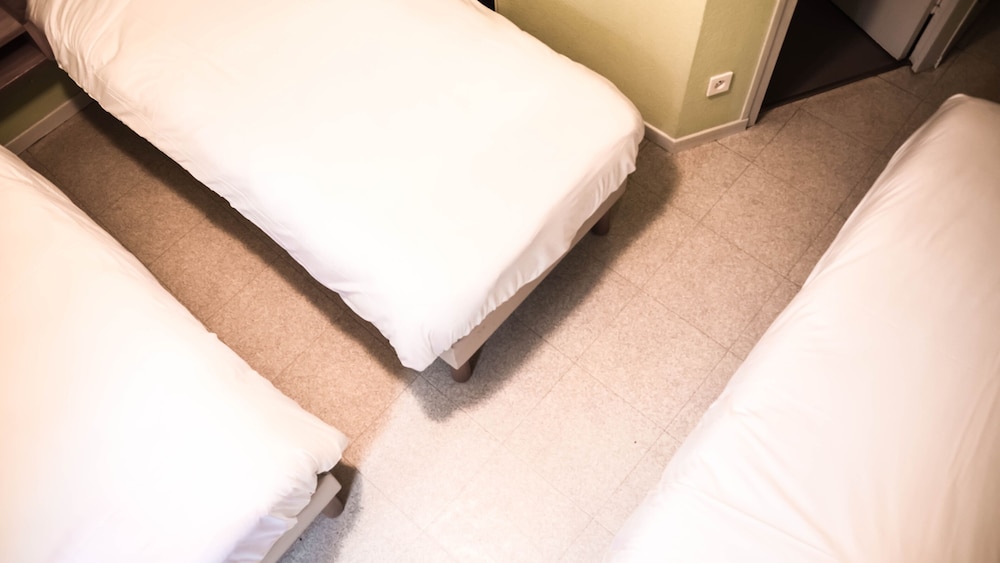 Classic Triple Room photo 2