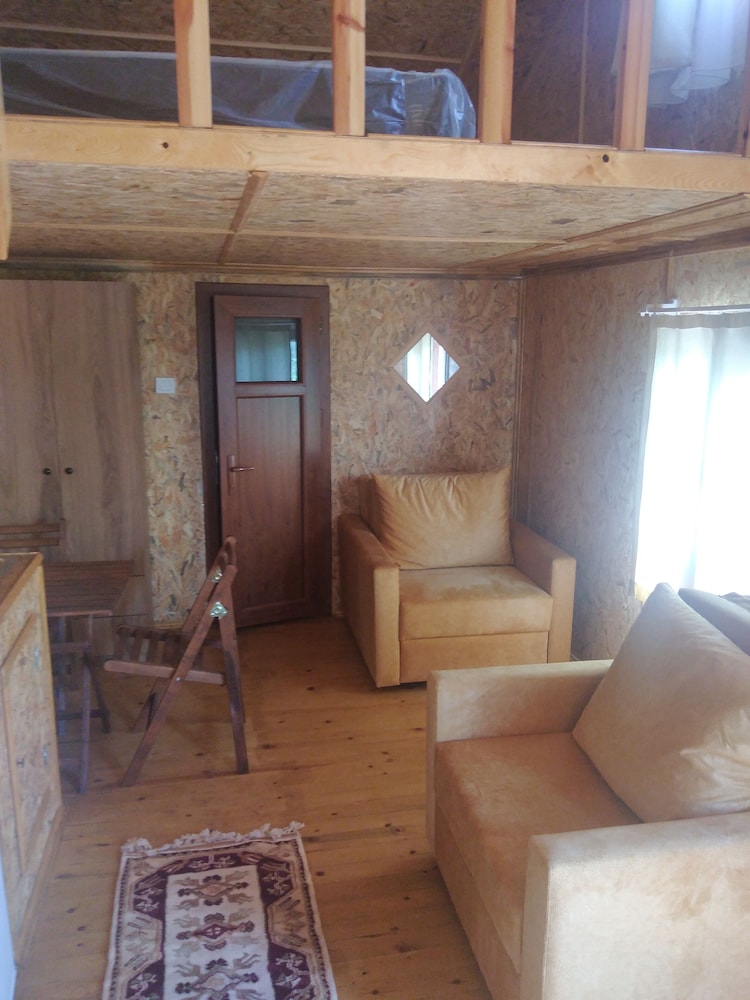 Family Bungalow photo 3