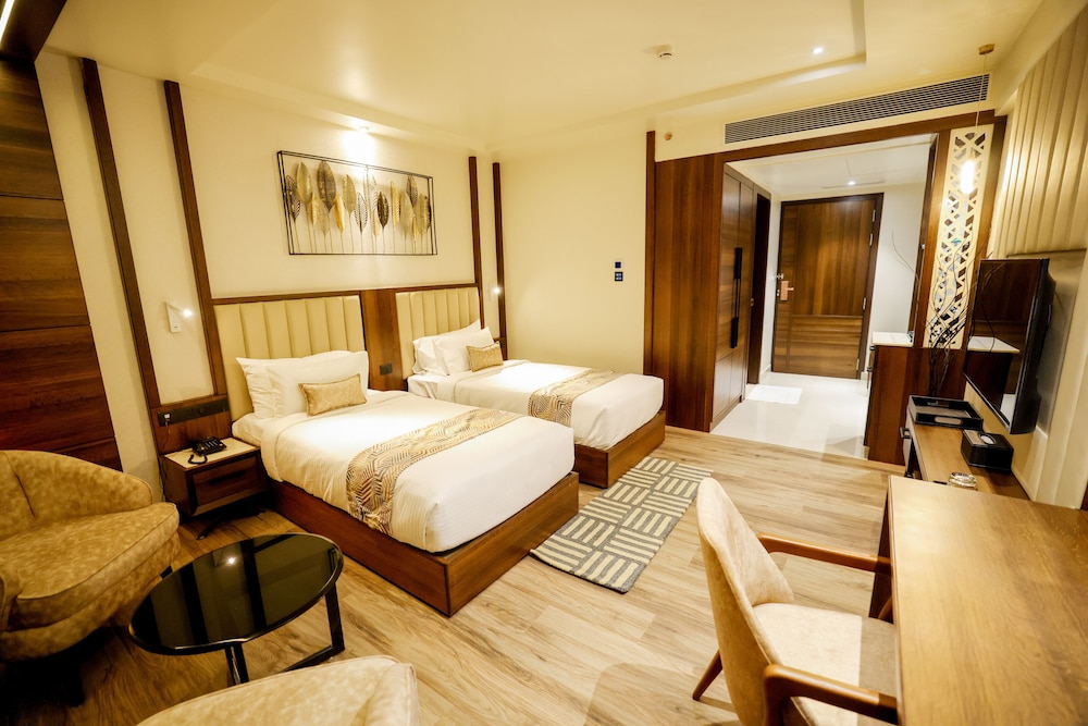 Deluxe Twin Room - Photo 1