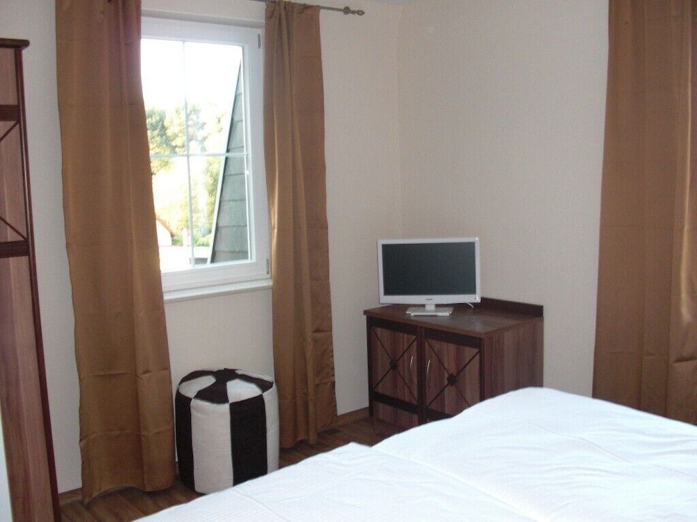 Apartment (Abendrot)