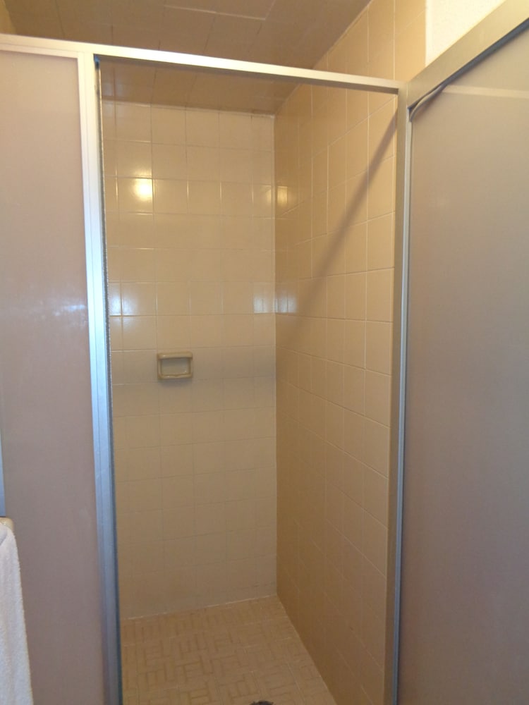 Basic Double Room photo 2
