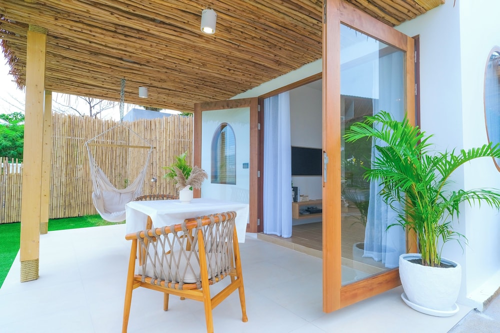 Private Beachfront Villa (112) - Photo 3