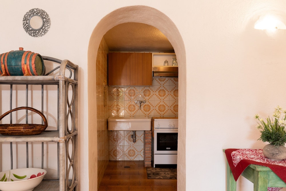Apartment photo 2