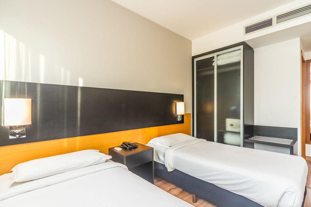 Available room
