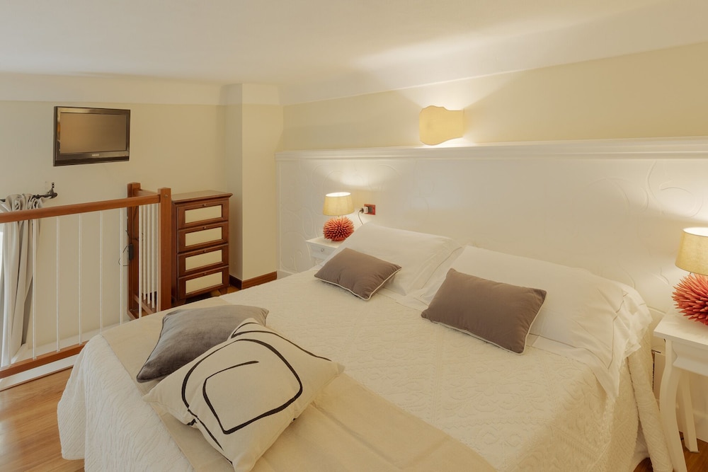 Superior Room - Photo 3