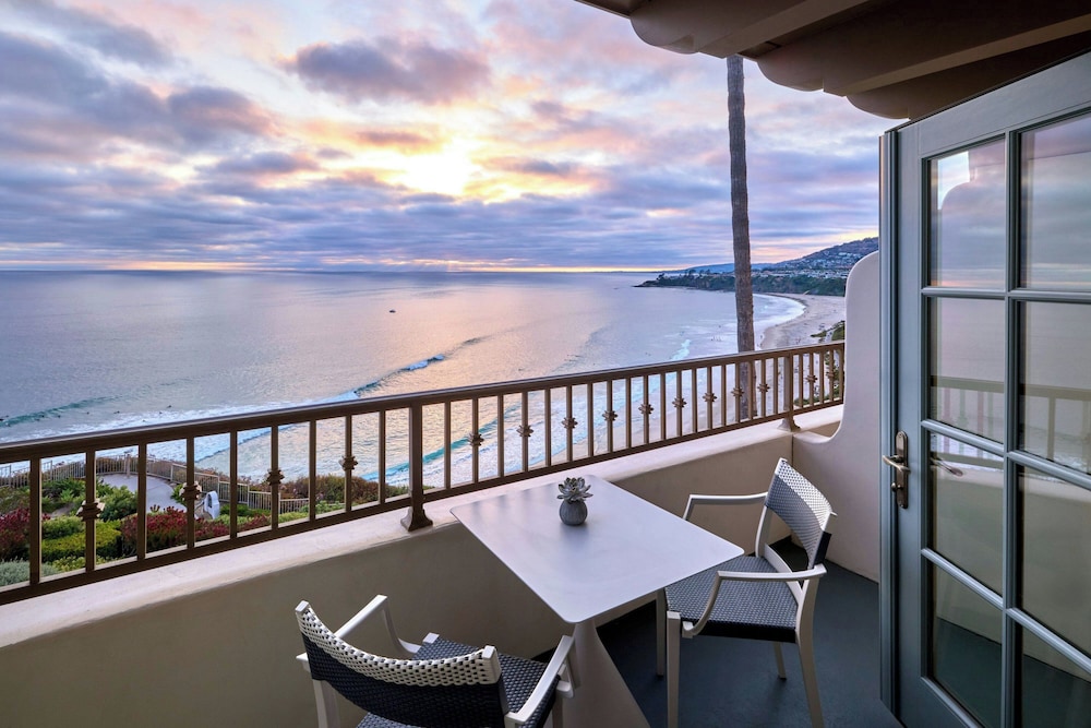 Room, 2 Queen Beds, Ocean View - Photo 3