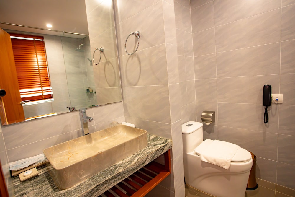Family Suite - Photo 18
