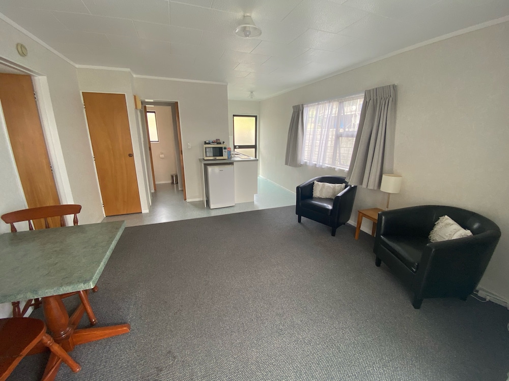 One Bedroom Unit