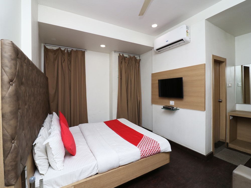 Single Room, 1 King Bed