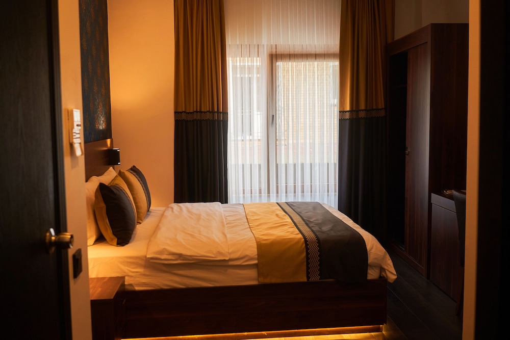 Standard Double Room photo 2