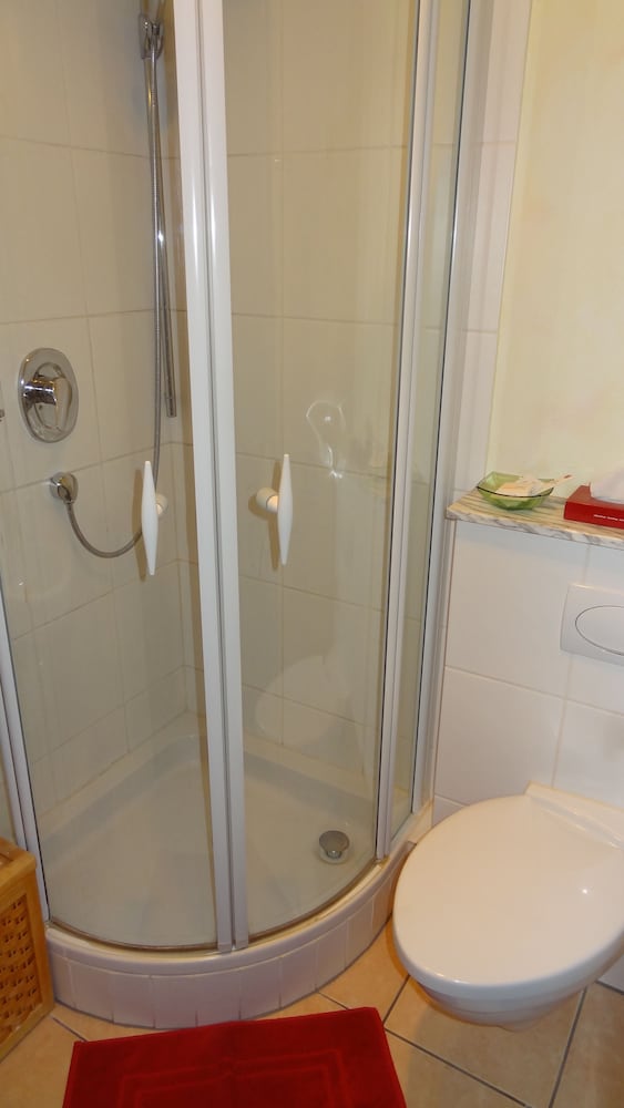 Standard Single Room photo 3