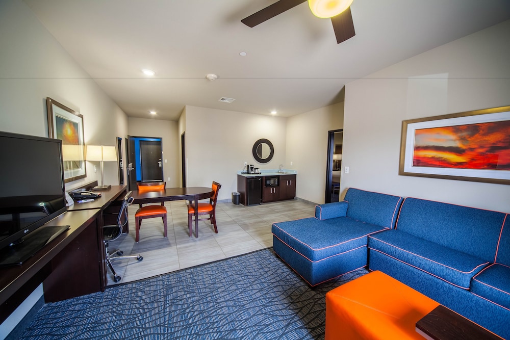 Suite, 1 Bedroom, Mobility Accessible (Accessible Tub) photo 1