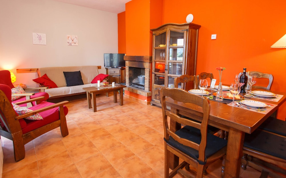 Classic House, Multiple Beds, Smoking, Courtyard View (Número 5) photo 2