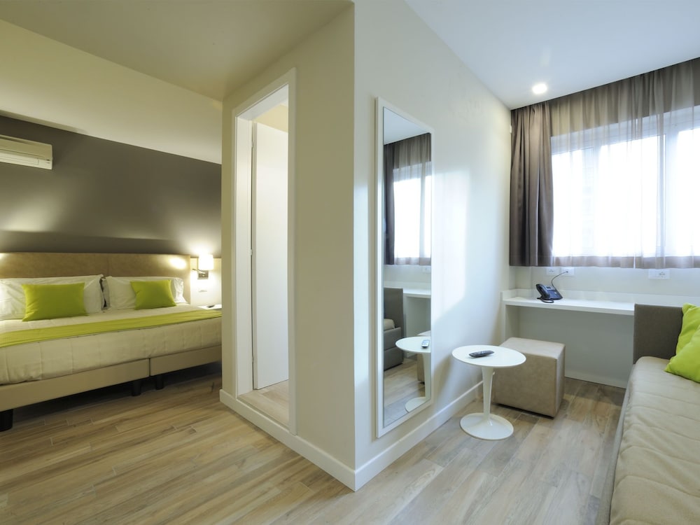Junior Suite - Photo 1