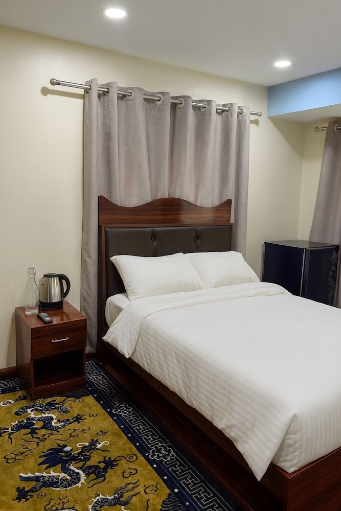 Deluxe Double Room, Balcony, Hill View photo 3