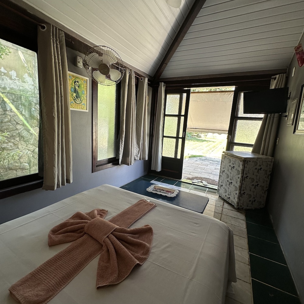 Classic Suite, 1 Double Bed, Pool View photo 1