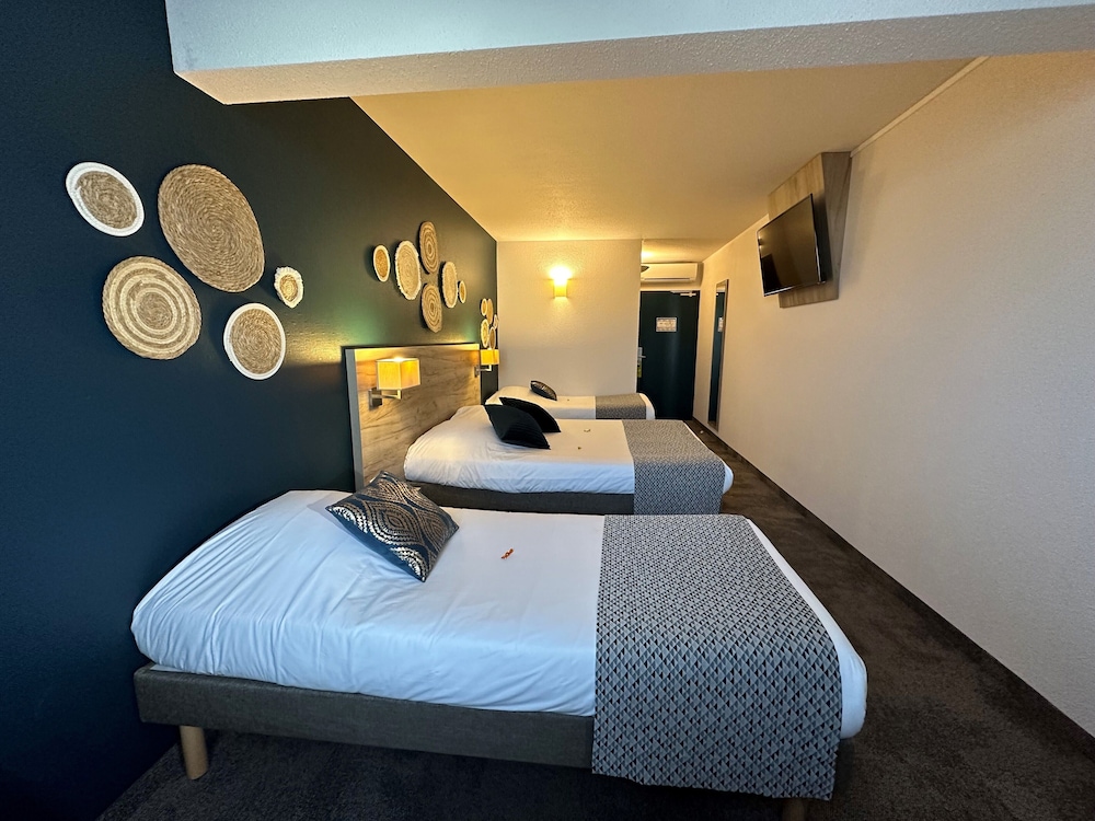 Standard Quadruple Room - Photo 2