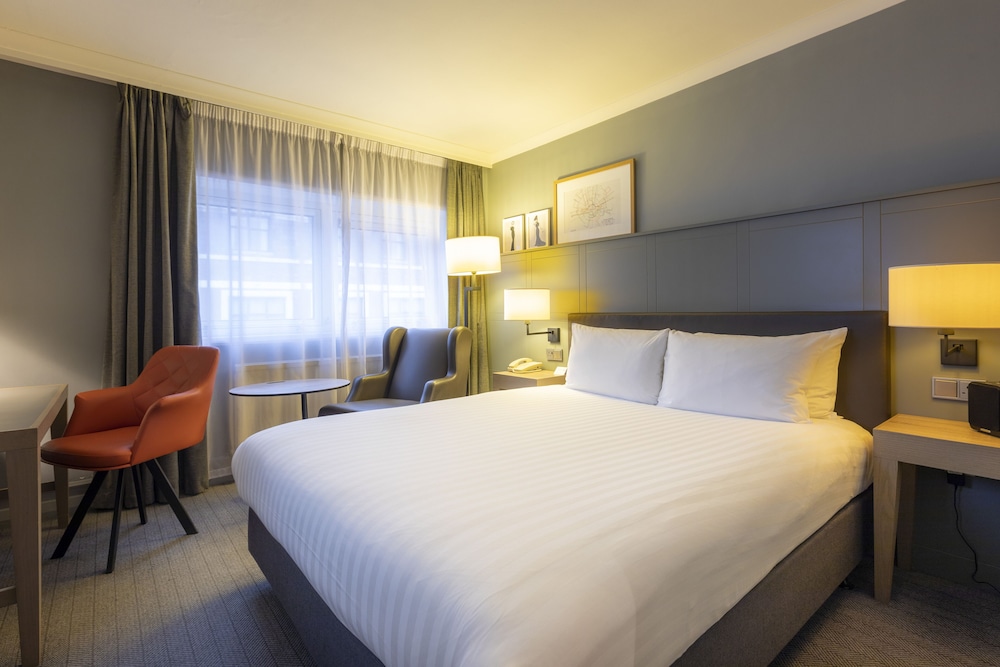 Premium Room, 1 Double Bed thumbnail 6