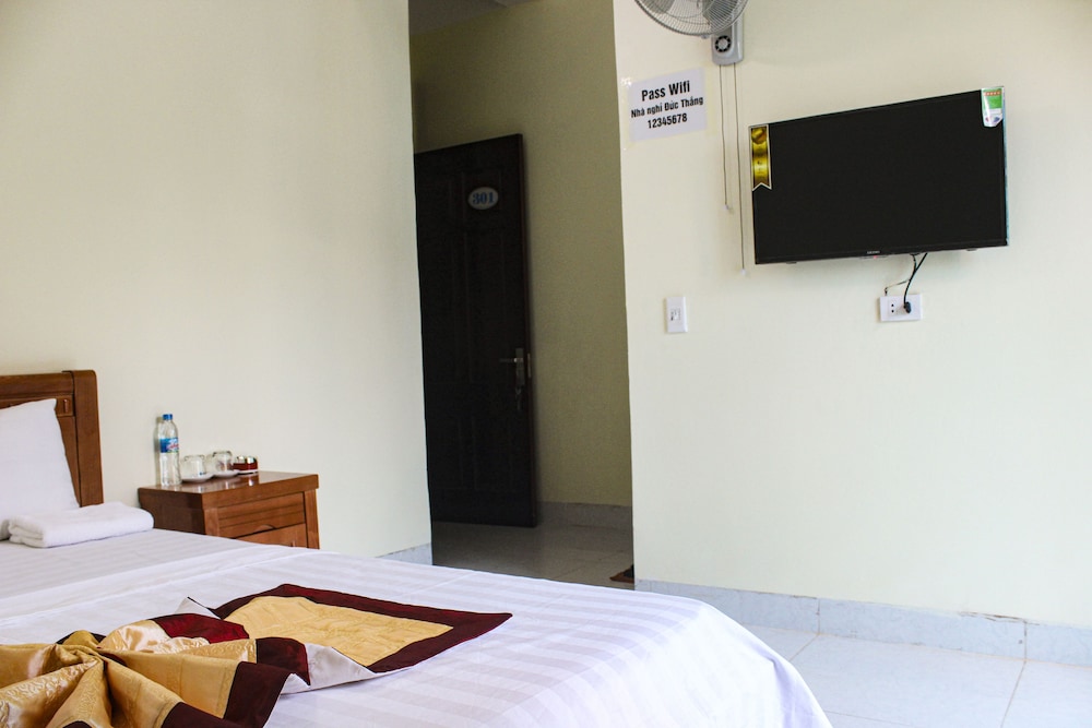 Double Room - Photo 21