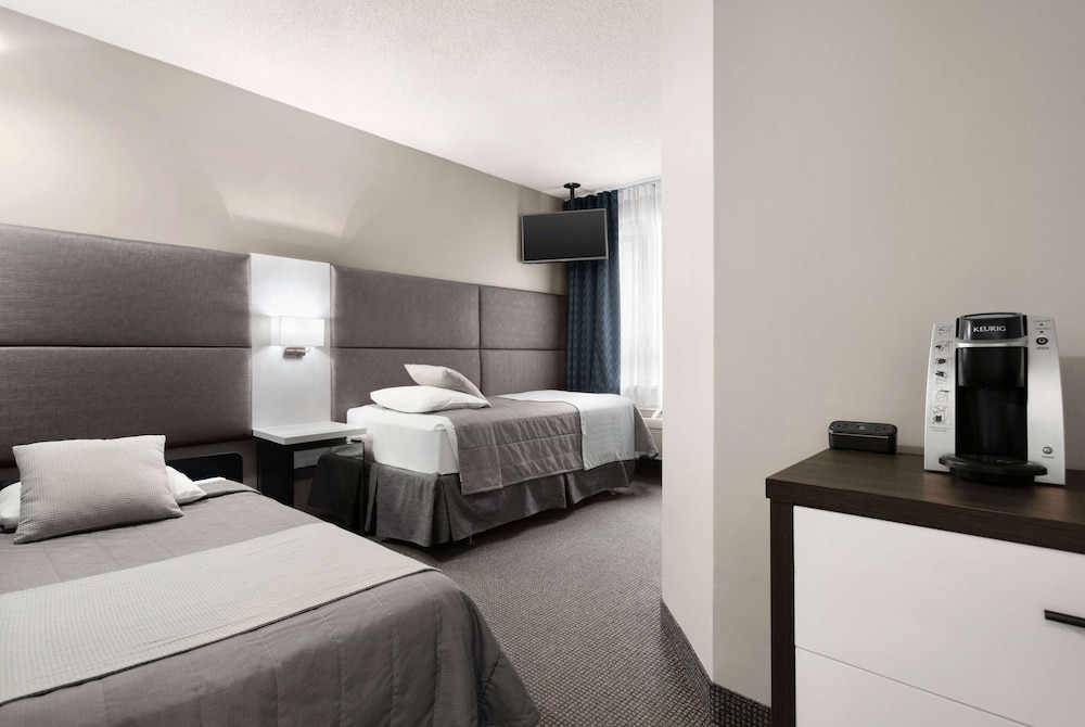 Room, 2 Twin Beds, Accessible - Photo 1