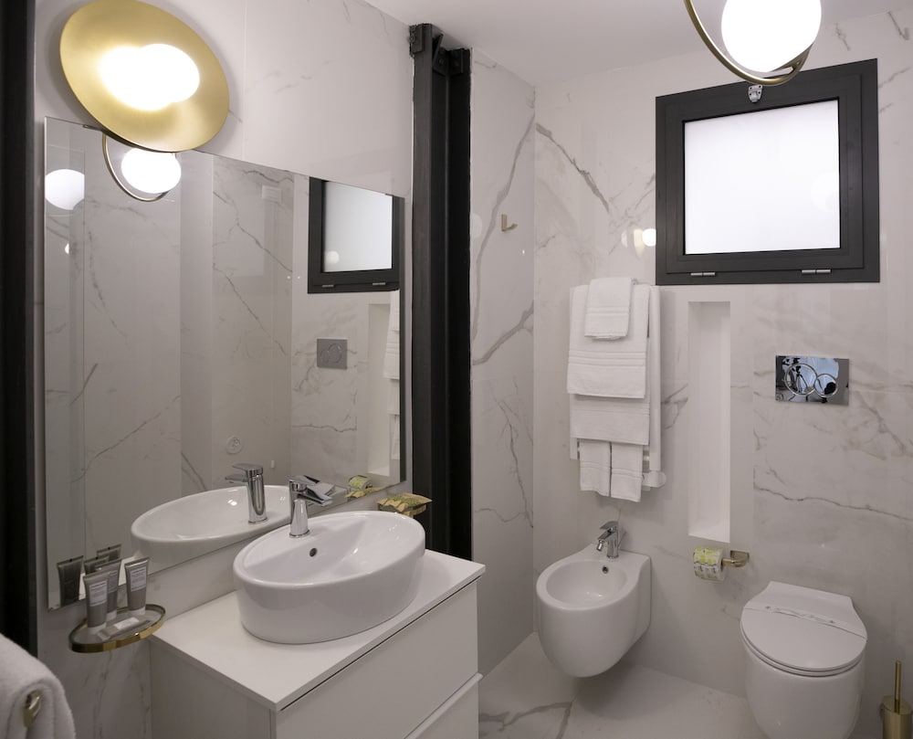 Standard Room - Photo 4