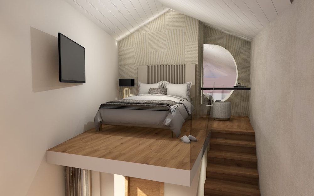 Superior Suite, Balcony, City View