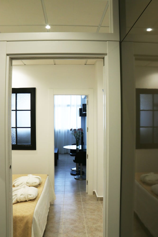 Loft Suite (3 People) photo 3