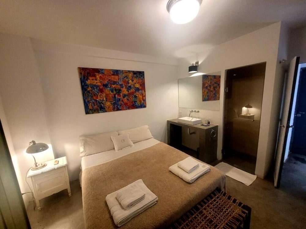 Basic Single Room photo 1