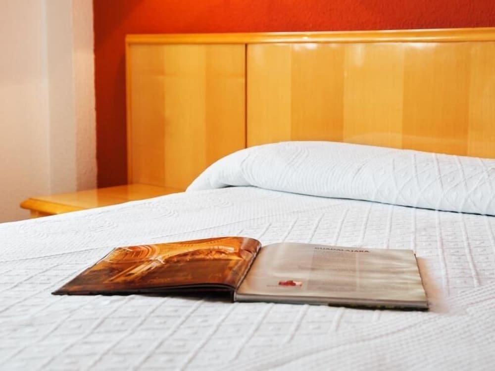 Comfort Double or Twin Room photo 2