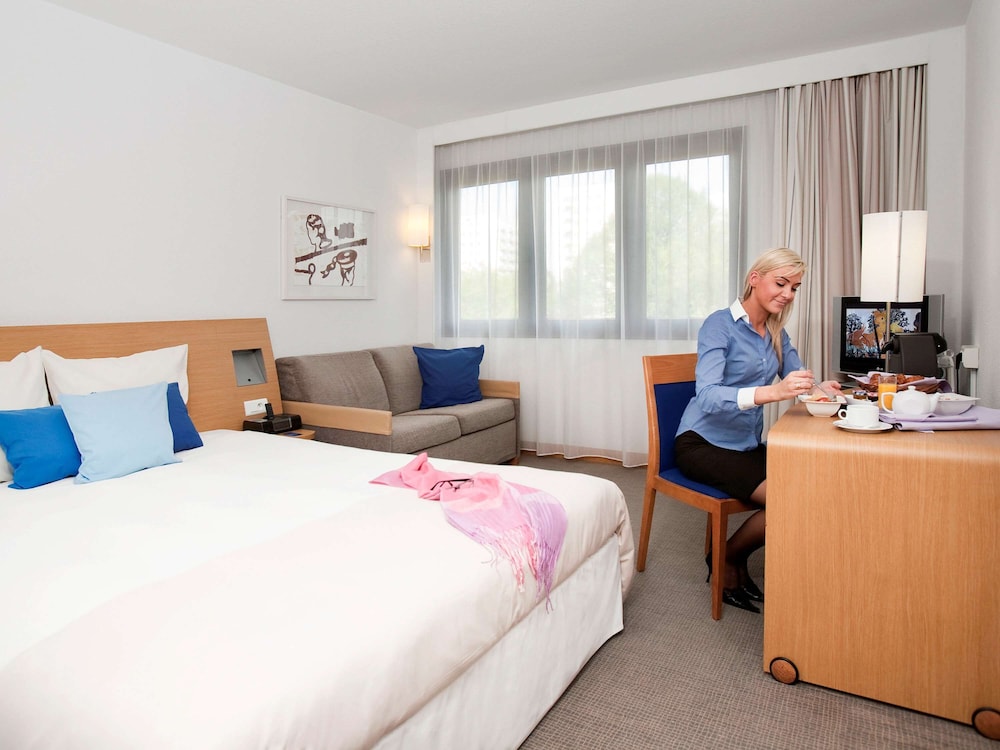 Standard Double Room, 1 Double Bed with Sofa bed - Photo 4