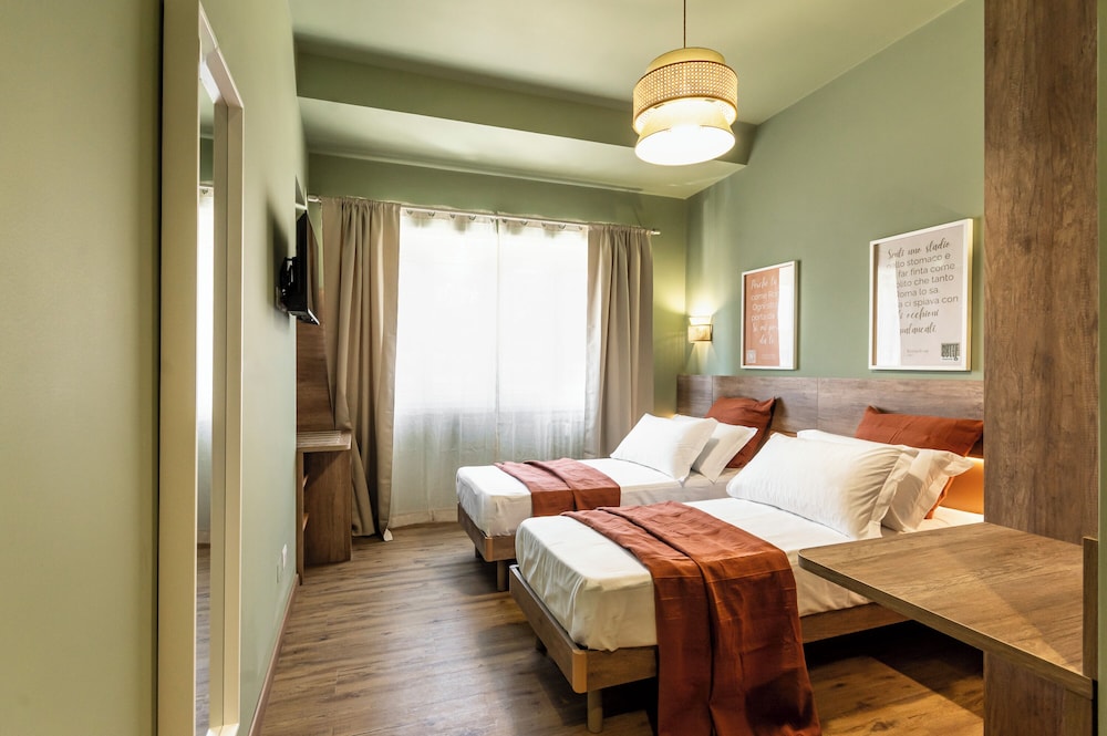 Classic Twin Room