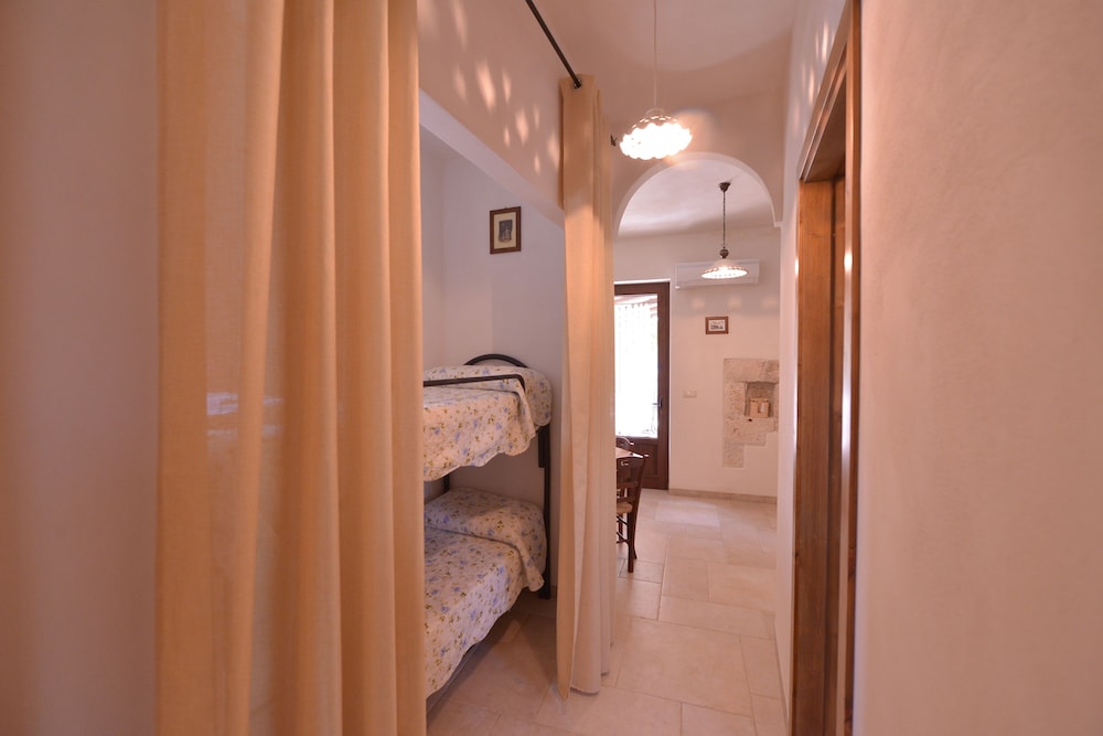 Family Apartment, Hill View photo 2