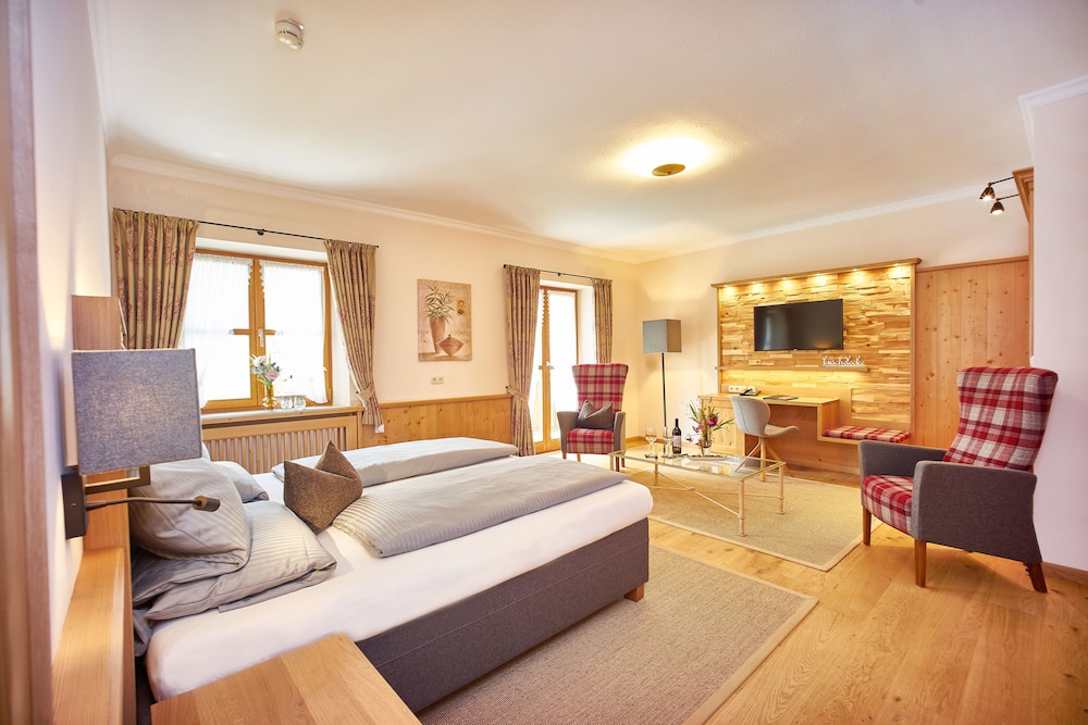 Deluxe Double Room - Photo 4