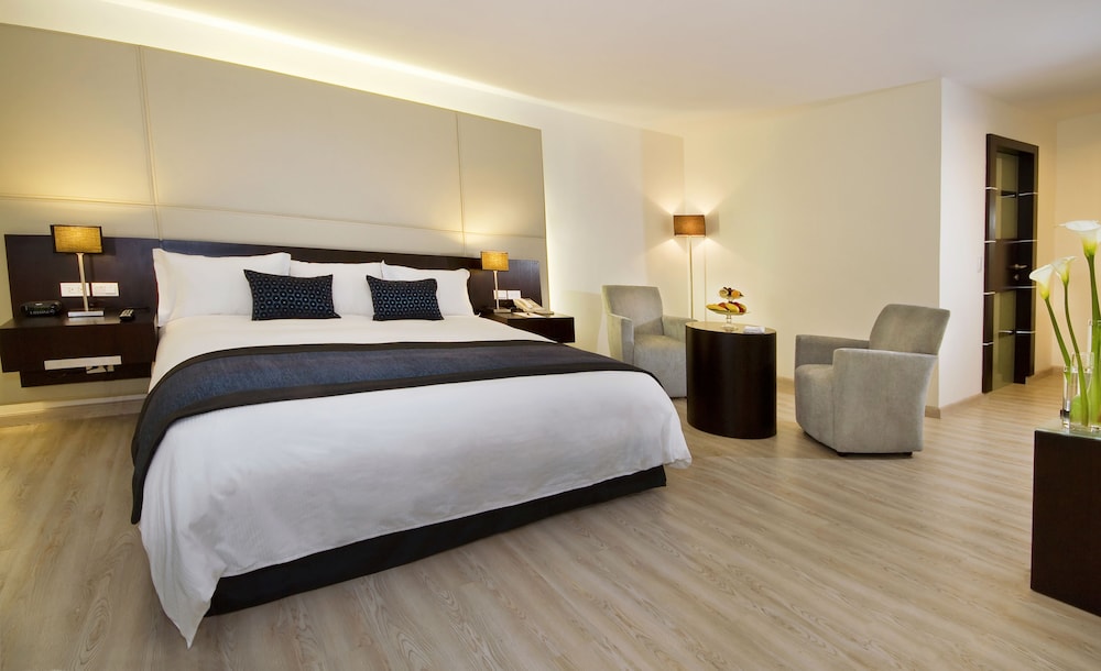 Suite photo 1