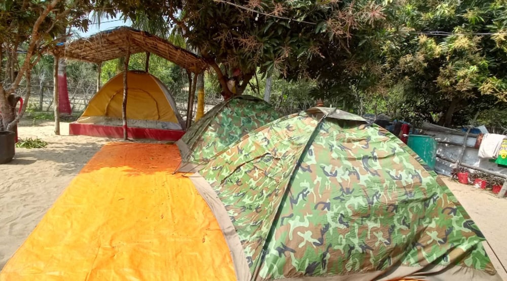 Economy Tent, City View photo 1