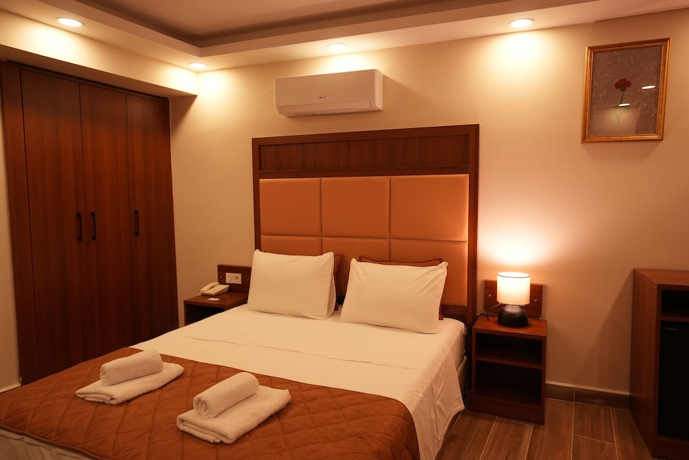 Standard Double Room Single Use photo 1