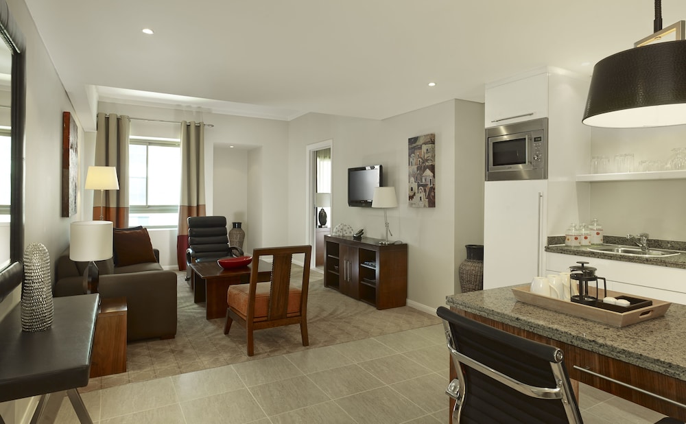 Suite, 1 Bedroom, Kitchen