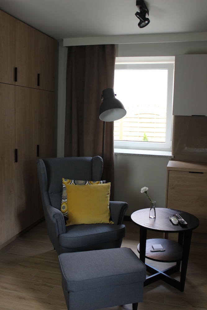 Traditional Studio Suite (1) photo 3