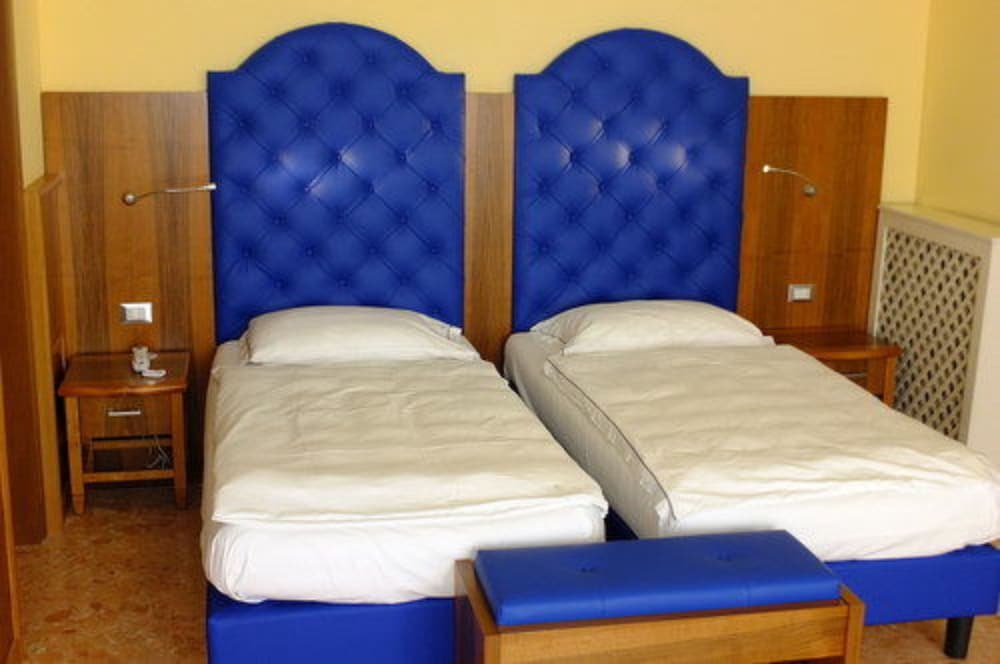 Deluxe Double Room, Mountain View - Photo 5