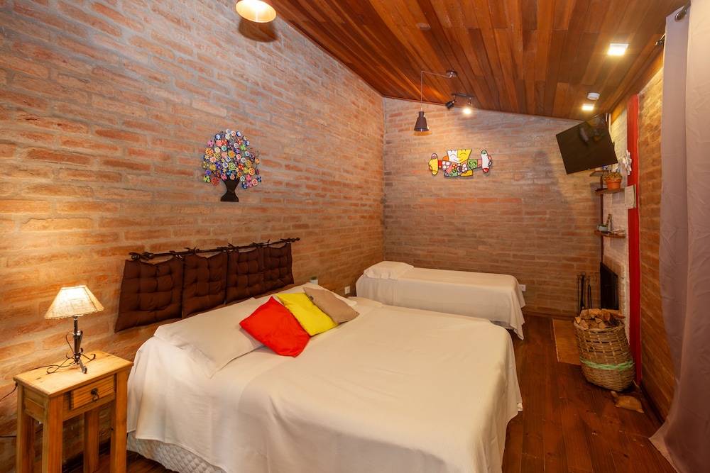 Family Triple Room, 1 Bedroom, Kitchenette, Garden View photo 1