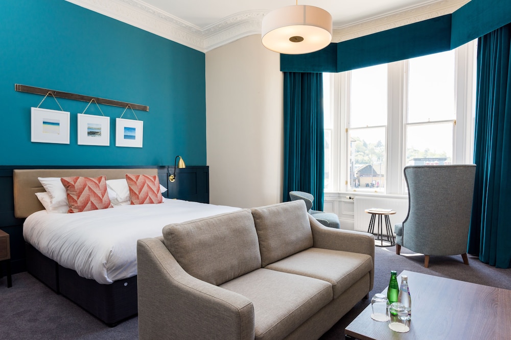 Suite - Photo 3