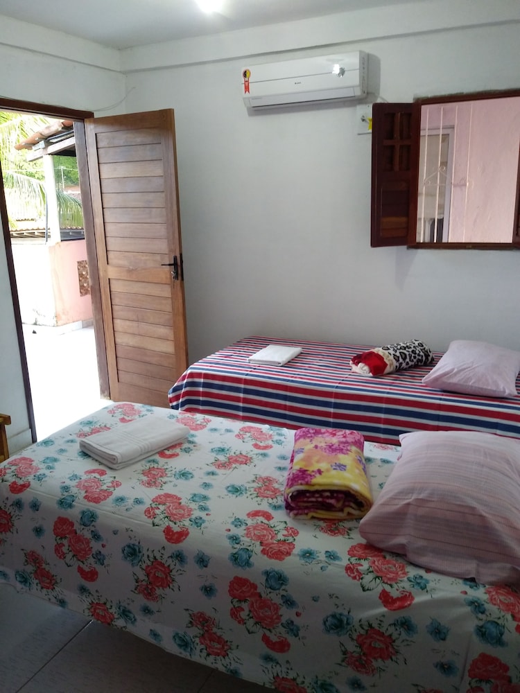 Economy Twin Room, 2 Twin Beds photo 2