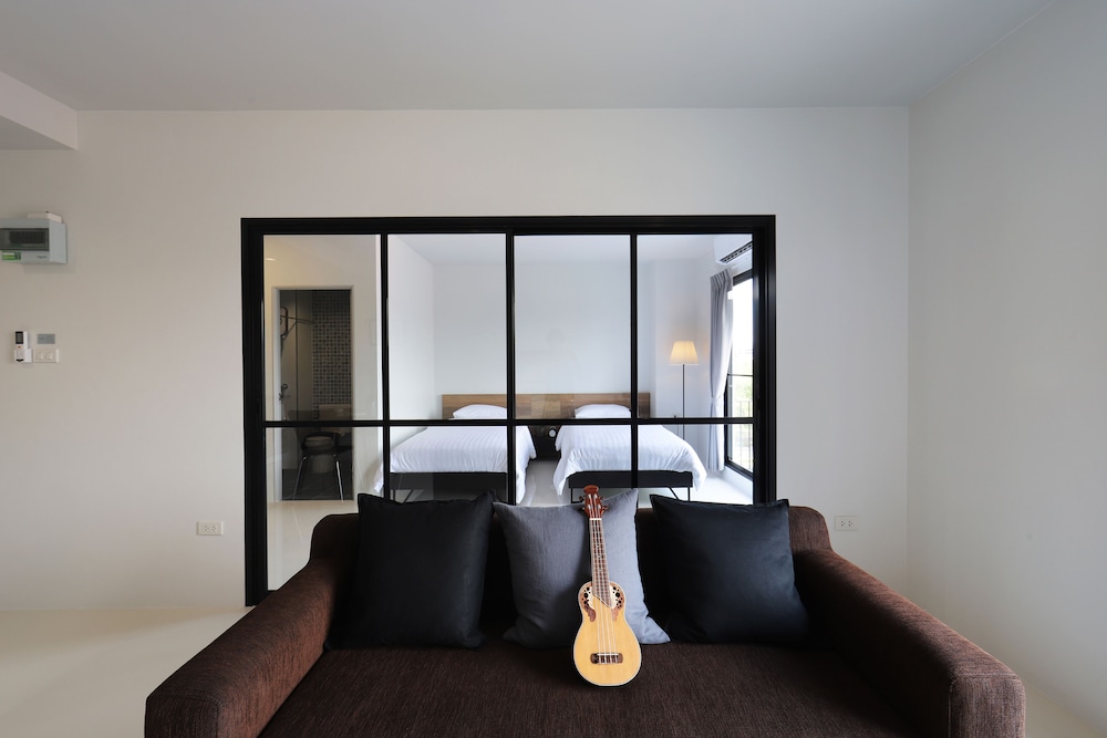 Family Twin Room with Balcony photo 3