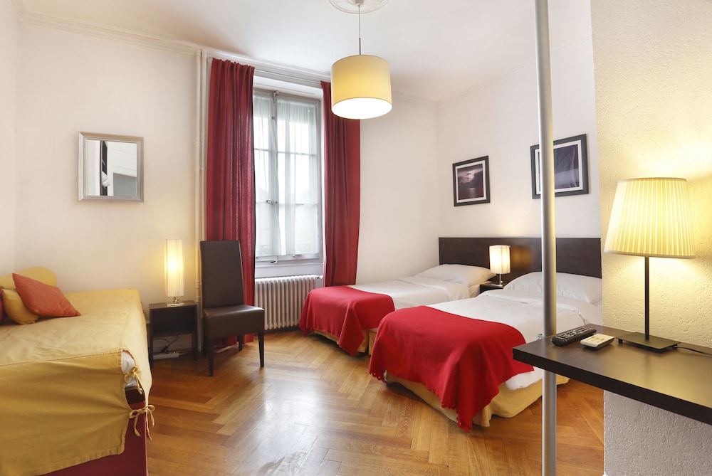 Triple Room - Photo 5