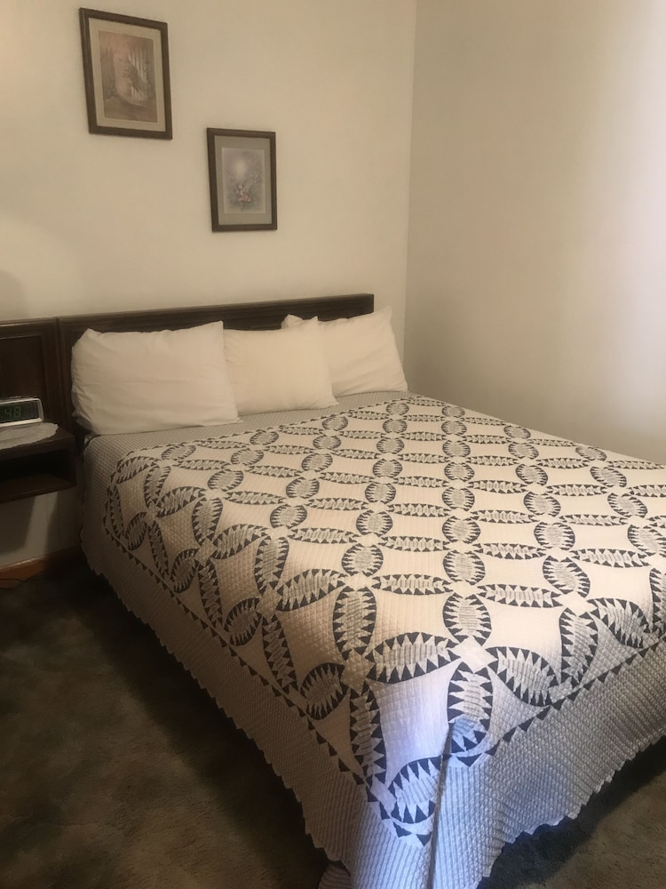 Classic Apartment, 1 Queen Bed, Non Smoking