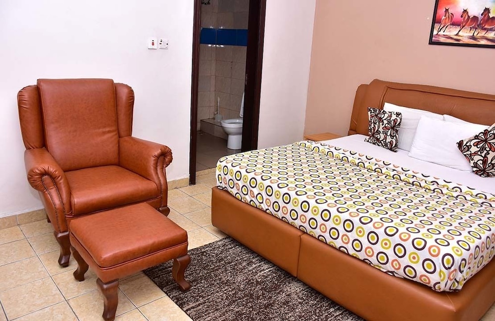 Exclusive Room - Photo 1