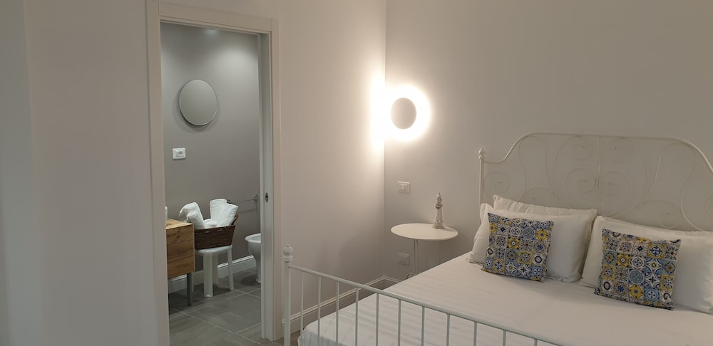 Superior Double Room, Balcony