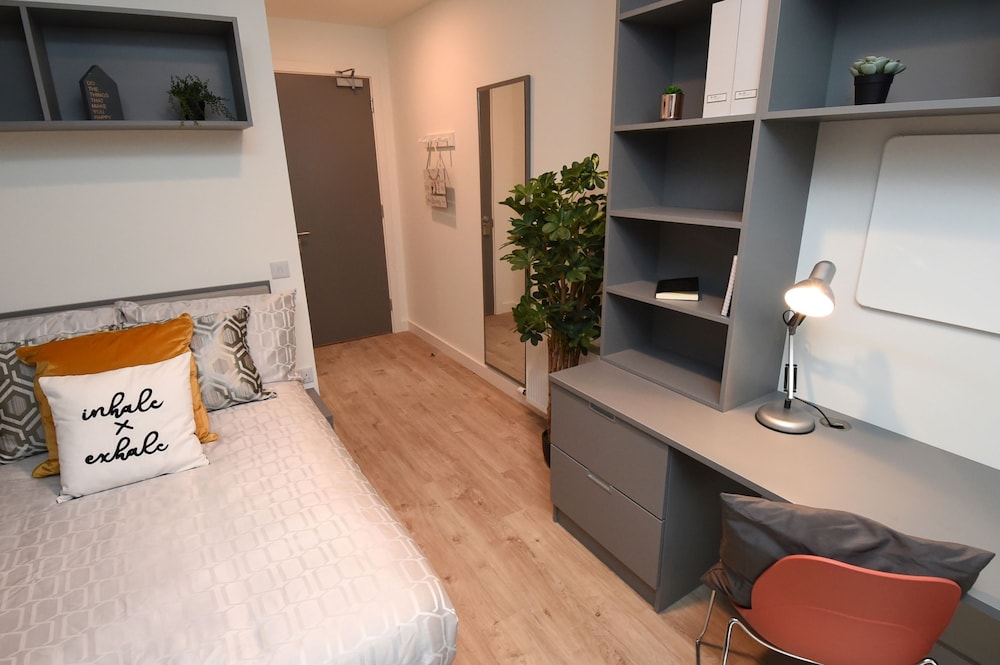 Double Room, Private Bathroom - Photo 1