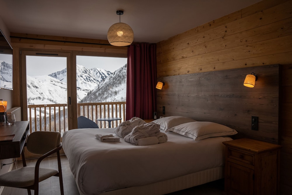 Comfort Double or Twin Room, Mountain View